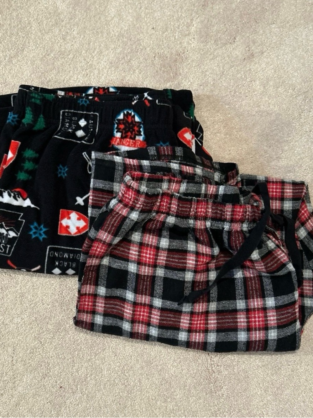 Men/Junior Plaid and Ski-Print Pajama Pants - Red/Black